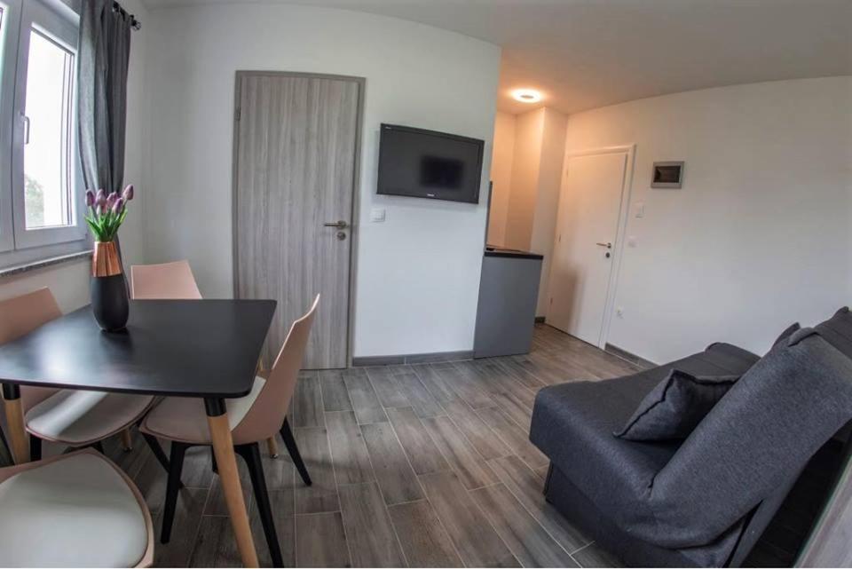 Apartments Mojeljeto Fažana Dış mekan fotoğraf