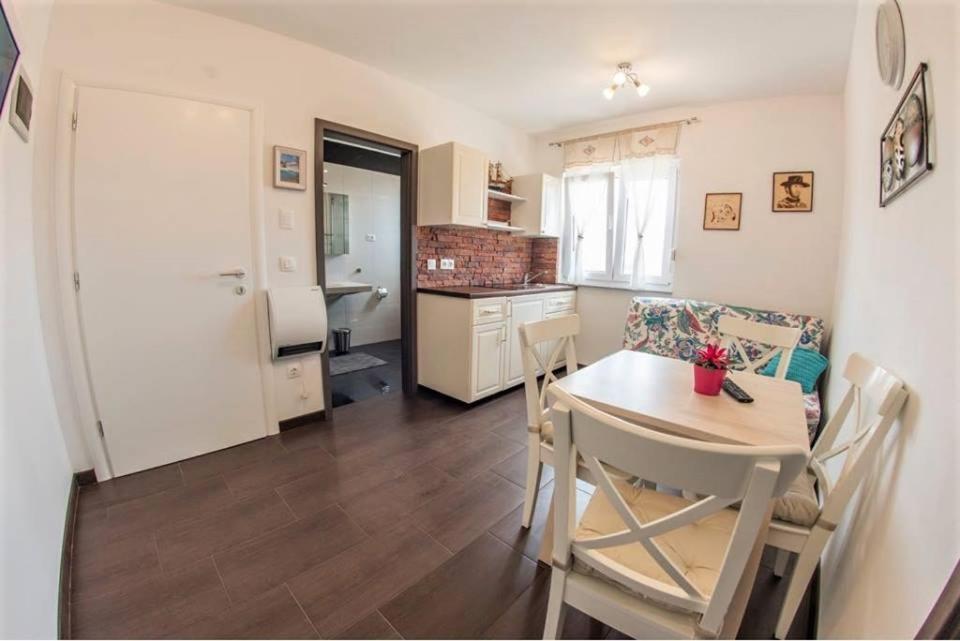 Apartments Mojeljeto Fažana Dış mekan fotoğraf